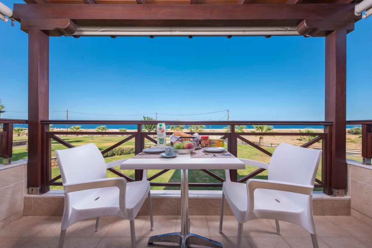 Terra D'Oro Villas 이에리소스 외부 사진