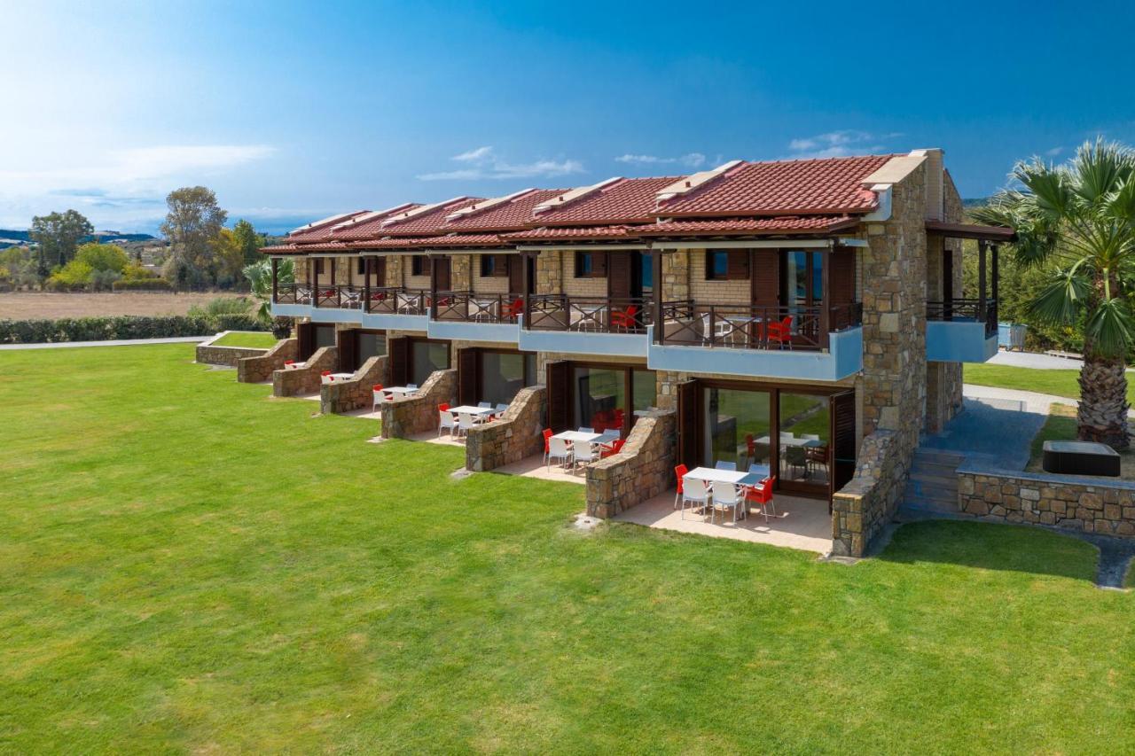 Terra D'Oro Villas 이에리소스 외부 사진